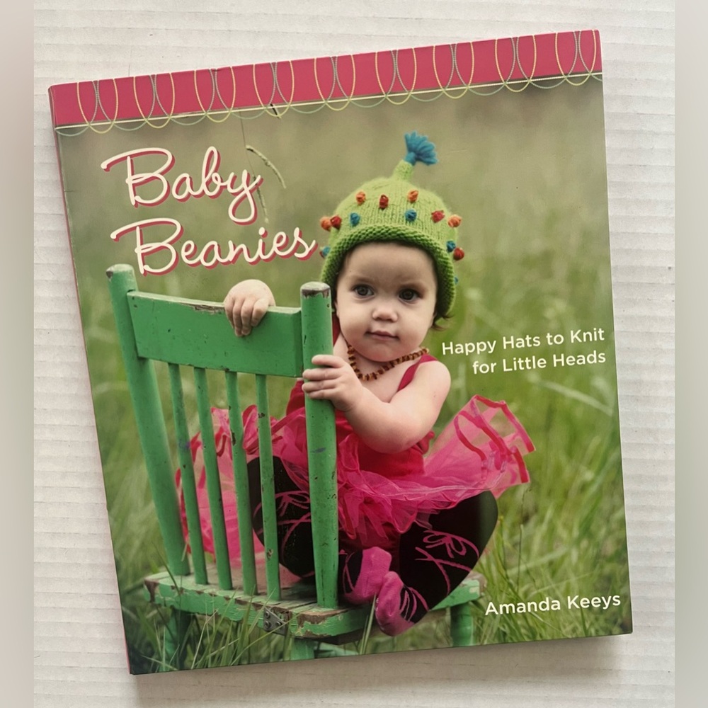 Baby Beanies Knitting Book